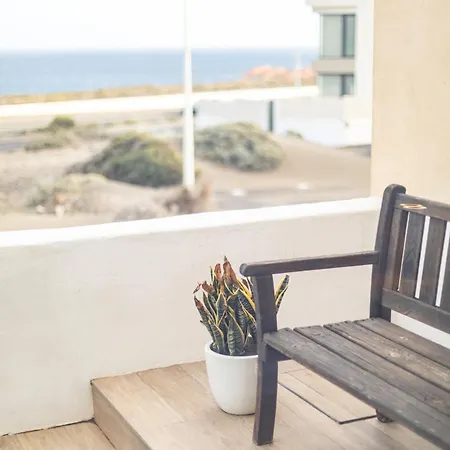 Villa Beachfront Medano & Infinity Jacuzzi & Warm Pool