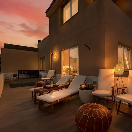 Beachfront Medano & Infinity Jacuzzi & Warm Pool 别墅 厄尔梅达诺