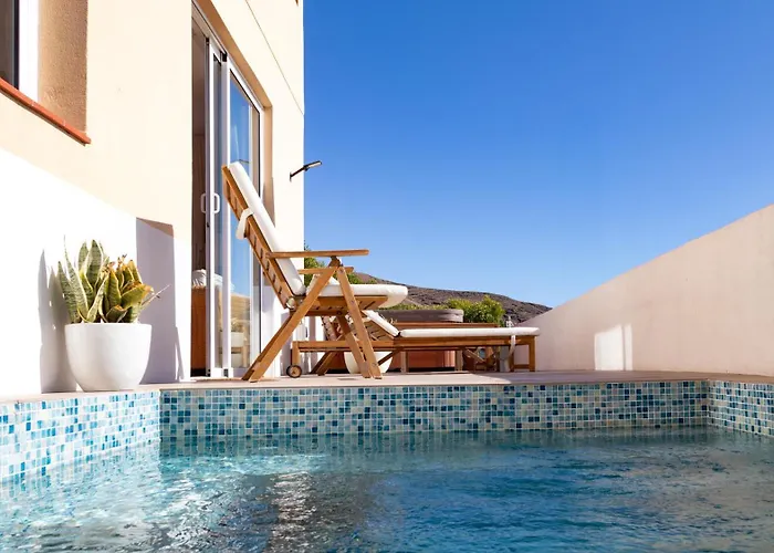 Vila Beachfront Medano & Infinity Jacuzzi & Warm Pool El Médano