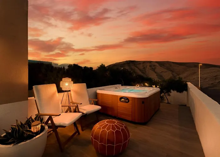 Beachfront Medano & Infinity Jacuzzi & Warm Pool * 엘메다노