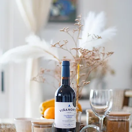 Beachfront Medano & Infinity Jacuzzi & Warm Pool Villa El Medano (Tenerife)