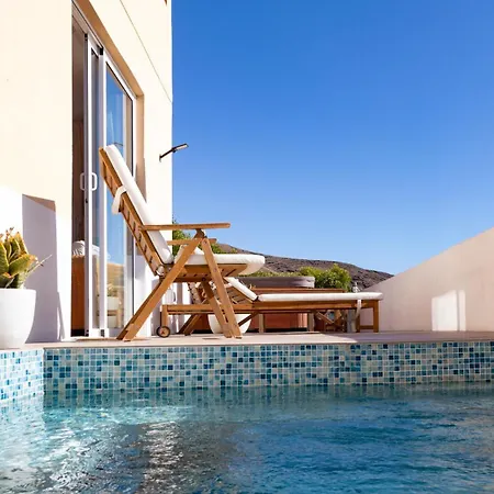 Villa Beachfront Medano & Infinity Jacuzzi & Warm Pool El Medano (Tenerife)