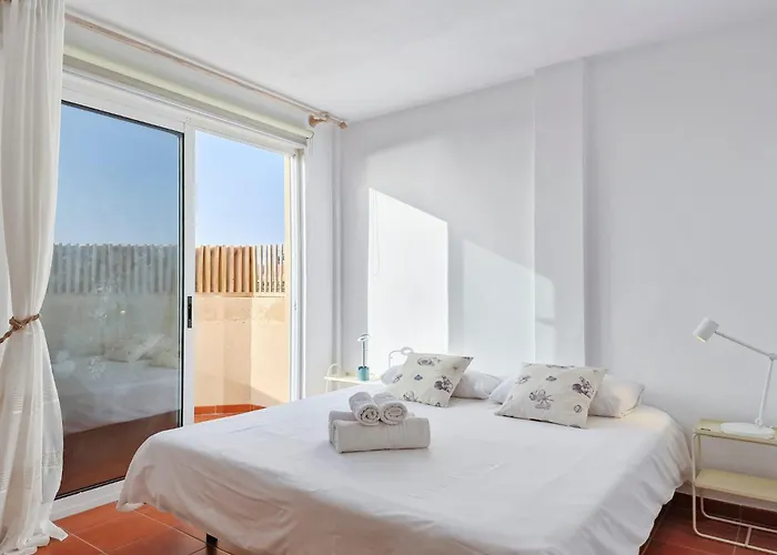 Beachfront Medano & Infinity Jacuzzi & Warm Pool *