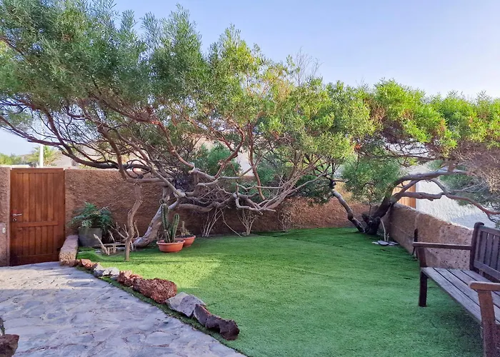 Beachfront Medano & Infinity Jacuzzi & Warm Pool Villa *