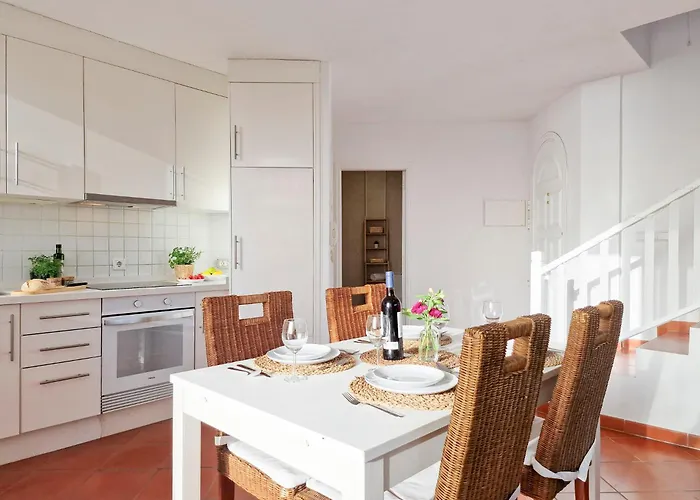 Beachfront Medano & Infinity Jacuzzi & Warm Pool *