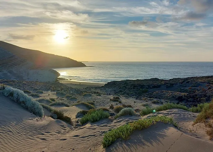 Villa Beachfront Medano & Infinity Jacuzzi & Warm Pool *